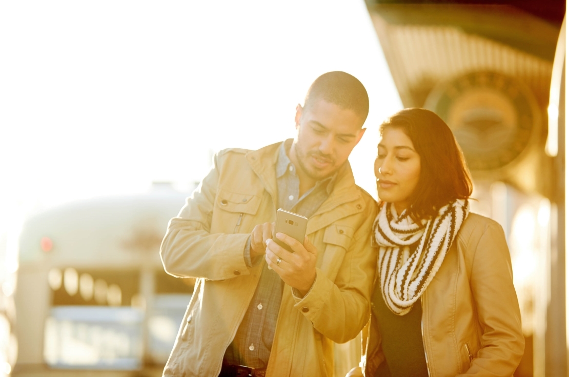 couple at train station
